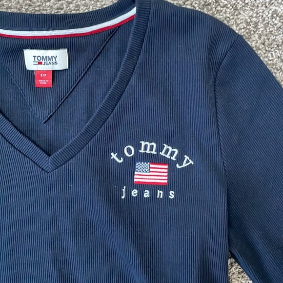 Tommy jeans sweater - Picture 2 of 2